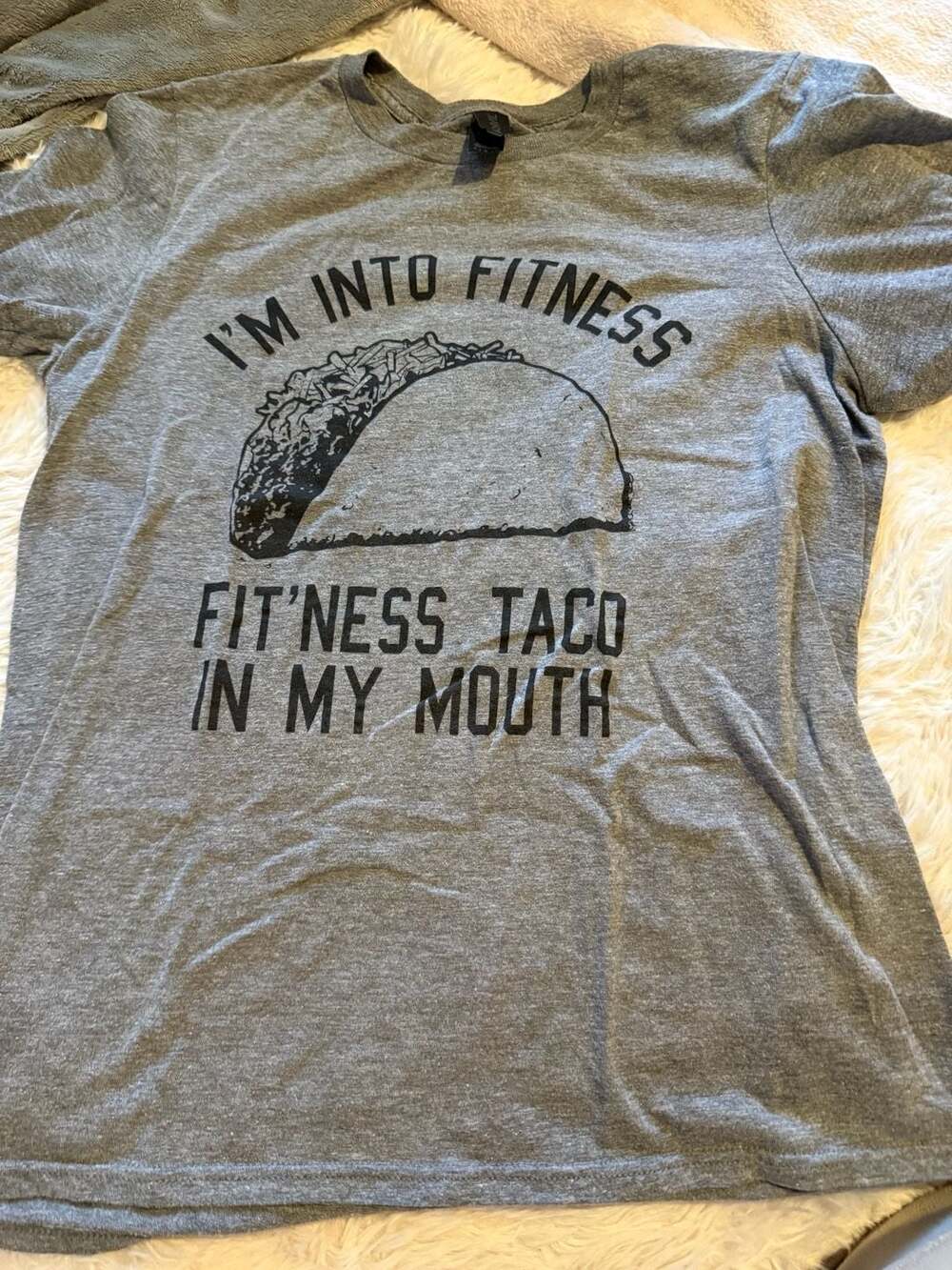 Anvil Fitness Taco In My Mouth Graphic T-Shirt Size S Gray